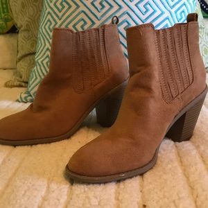 Aeropostale suede ankle boots